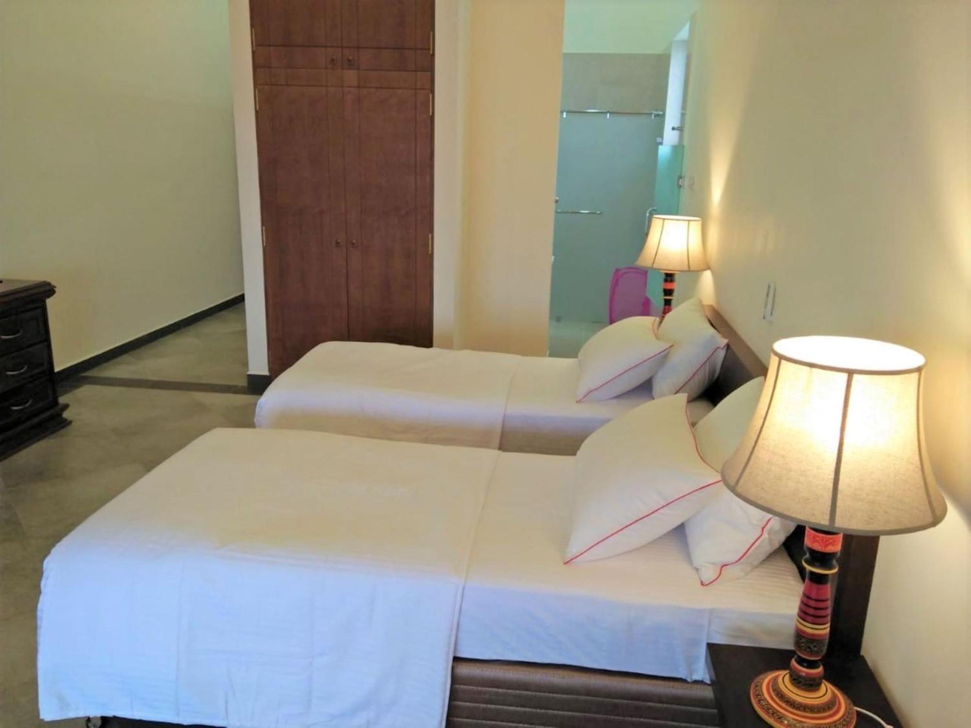 Arhimser Villa-Superb 4 Bedroom Beachfront For 8 In Ranna, Tangalle, Bb, Pool, Free Pick Up For 7 Night Stays Arriving Together, Serviced, Taxes Included Kültér fotó