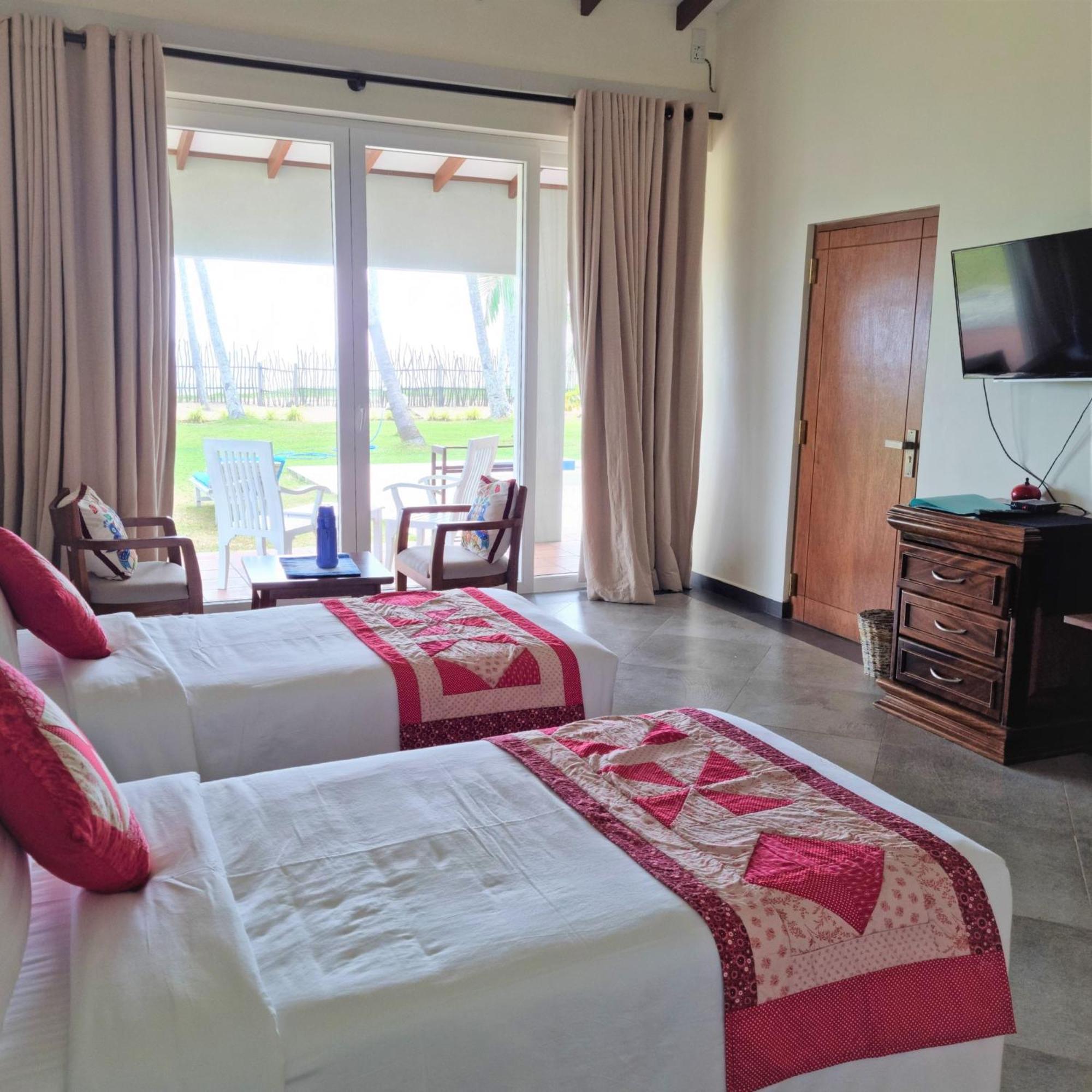 Arhimser Villa-Superb 4 Bedroom Beachfront For 8 In Ranna, Tangalle, Bb, Pool, Free Pick Up For 7 Night Stays Arriving Together, Serviced, Taxes Included Kültér fotó