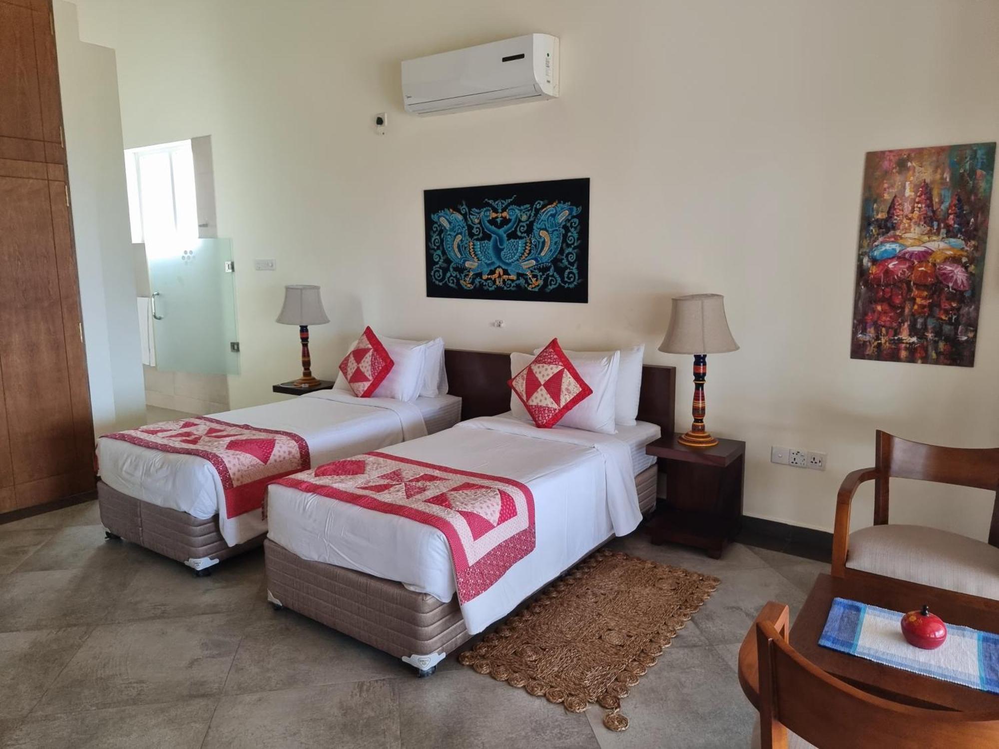 Arhimser Villa-Superb 4 Bedroom Beachfront For 8 In Ranna, Tangalle, Bb, Pool, Free Pick Up For 7 Night Stays Arriving Together, Serviced, Taxes Included Kültér fotó