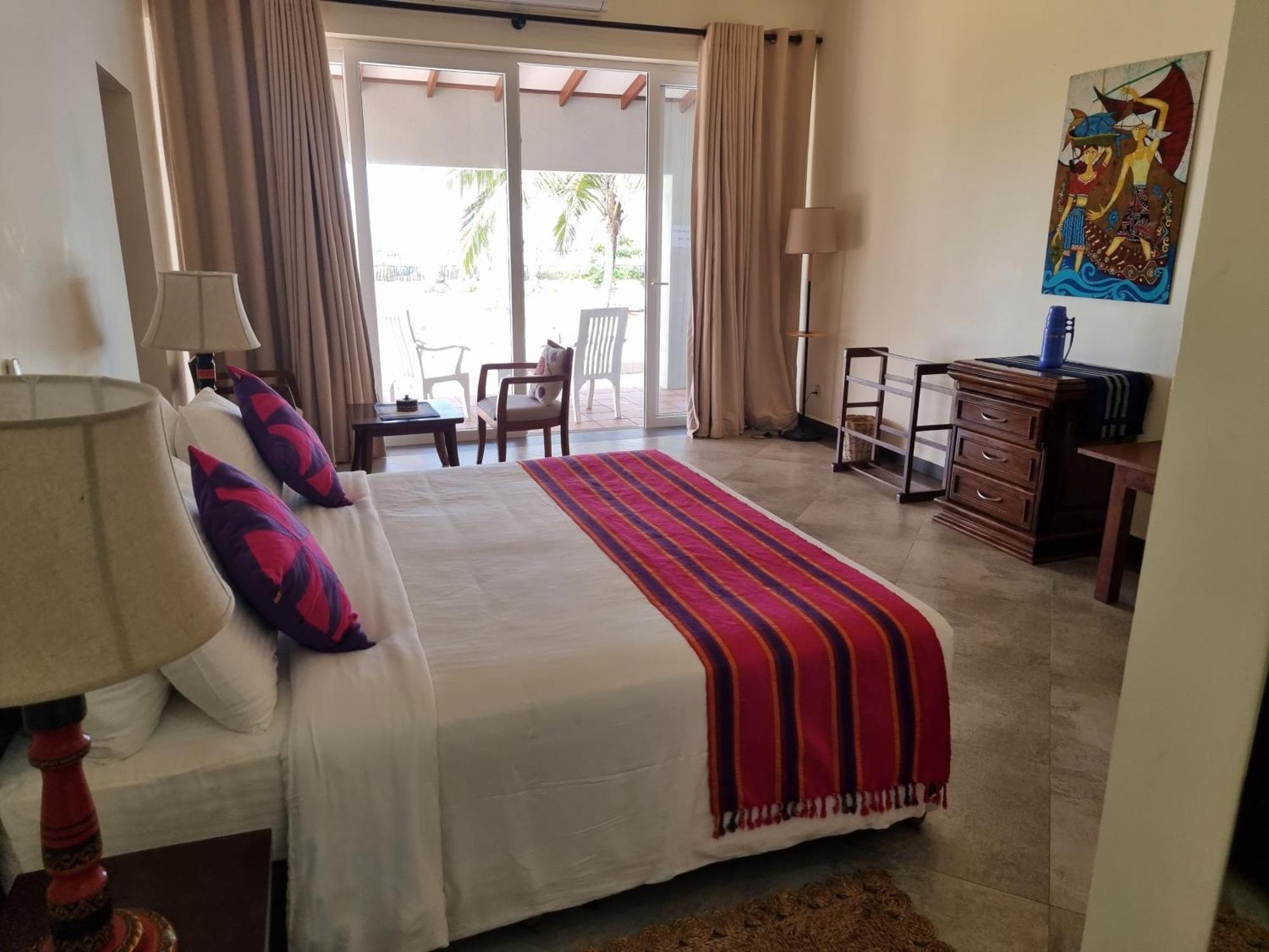 Arhimser Villa-Superb 4 Bedroom Beachfront For 8 In Ranna, Tangalle, Bb, Pool, Free Pick Up For 7 Night Stays Arriving Together, Serviced, Taxes Included Kültér fotó